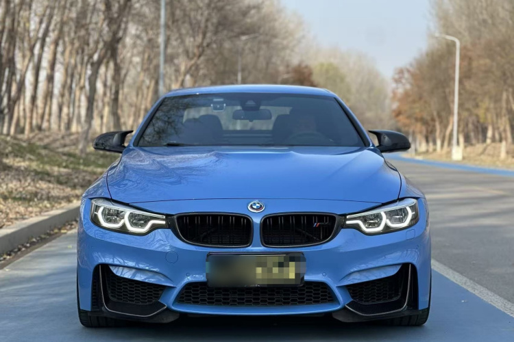 BMW M4 2018 car image #8