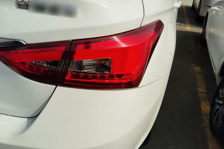 Chery Arrizo 5 2016 image de voiture #8