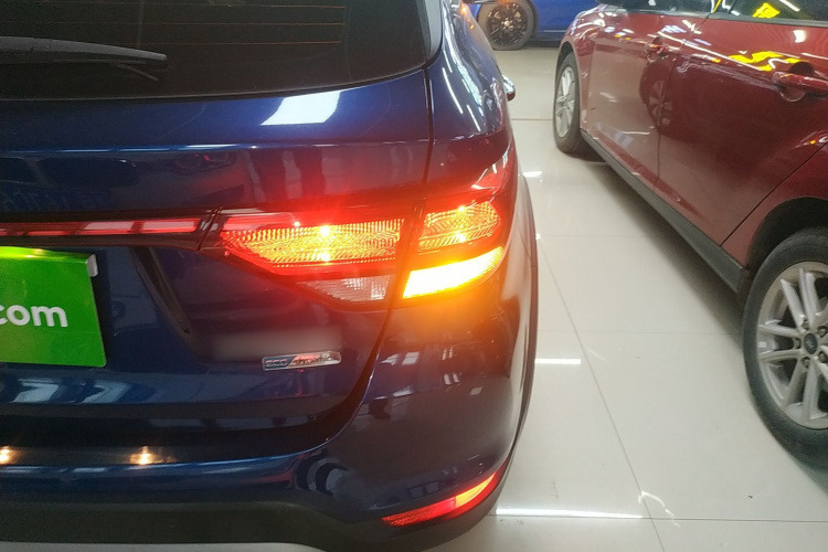 Kia Rio Cross 2019 صورة سيارة #8