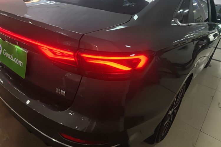 GEELY Emgrand 2024 car image #8