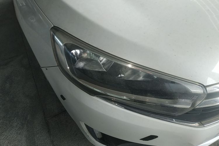 Citroen C4 C-Quatre 2016 car image #8