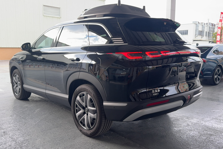 BYD Sea Lion 07 DM-i 2025 car image #8