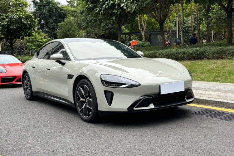 MI SU7 2025 car image #8
