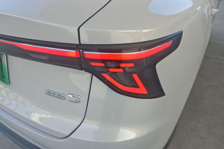 MG ES5 2024 #8 MG ES5 2024 car image #8