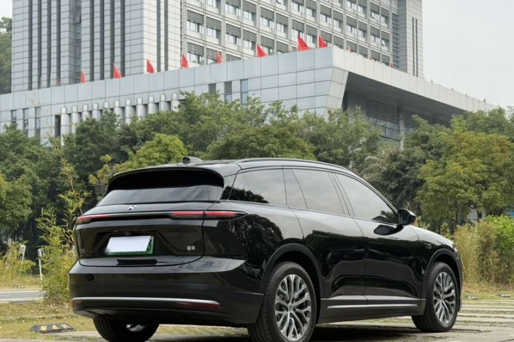 NIO ES6 2024 image de voiture #8