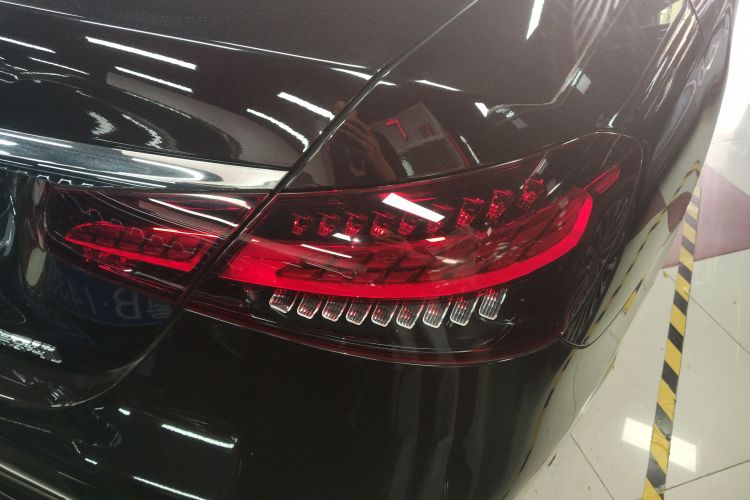 Mercedes-Benz E Class 2021 car image #8