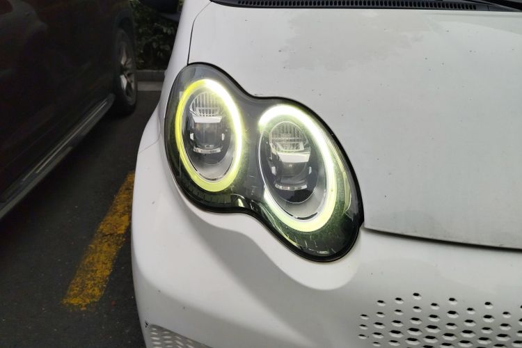 BYD e1 2019 #8 BYD e1 2019 car image #8