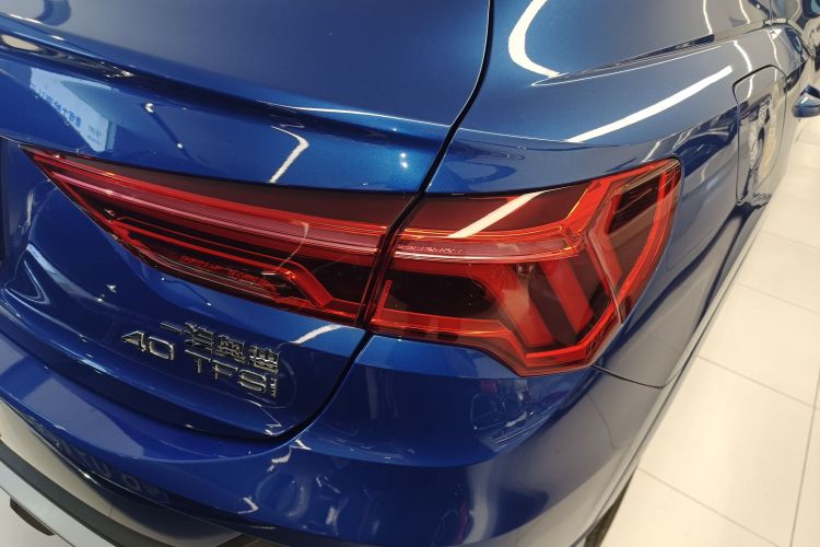 Audi Q3 Sportback 2020 #8 Audi Q3 Sportback 2020 car image #8