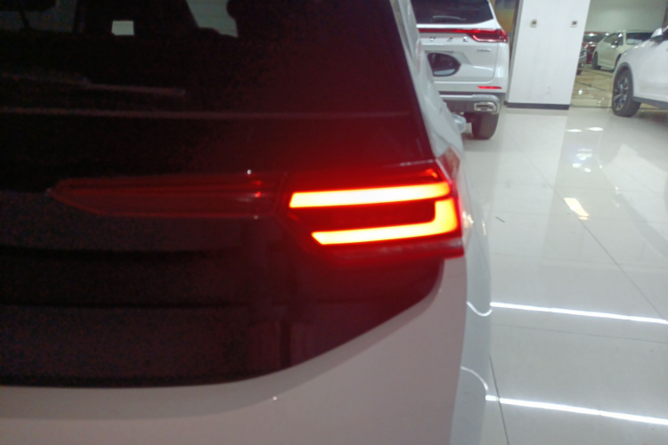 Volkswagen ID.3 2023 #8 Volkswagen ID.3 2023 car image #8