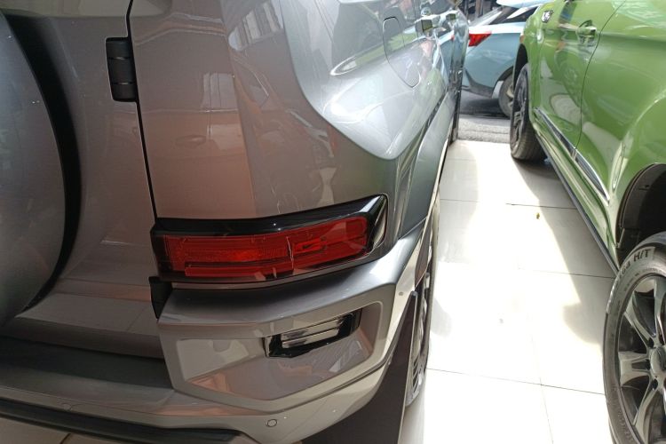 Tank 700 New Energy 2025 car image #8