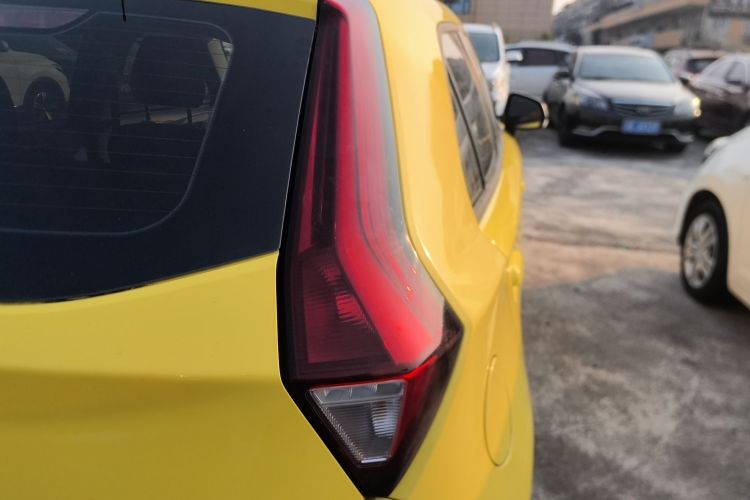 MG 3 2019 car image #8