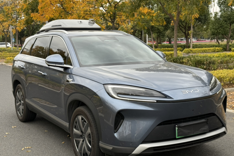 BYD Sea Lion 07 DM-i 2025 car image #8