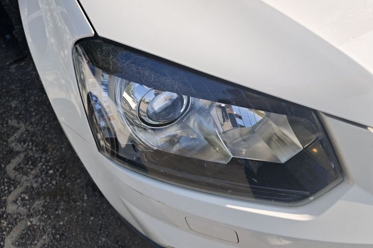 Skoda Yeti 2015 car image #8