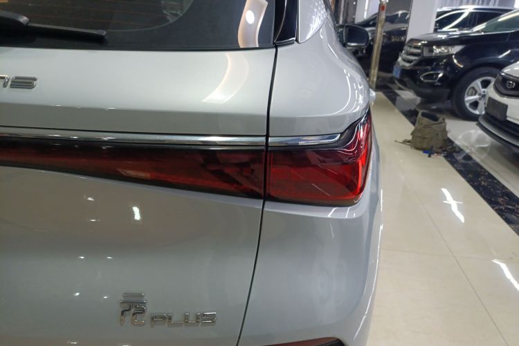 比亚迪 元PLUS 2022 汽车图片 #8