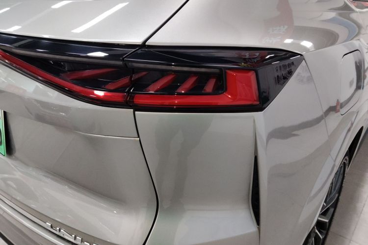 Changan UNI-Z PHEV 2025 #8 Changan UNI-Z PHEV 2025 immagine di auto #8