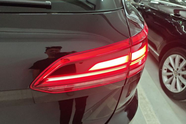 Volkswagen Touareg 2020 #8 Volkswagen Touareg 2020 car image #8