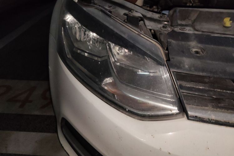 Polo 2016 car image #8