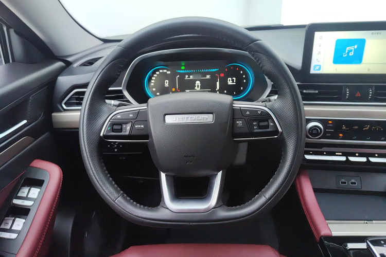 Jetour X70 2023 #8 Jetour X70 2023 car image #8