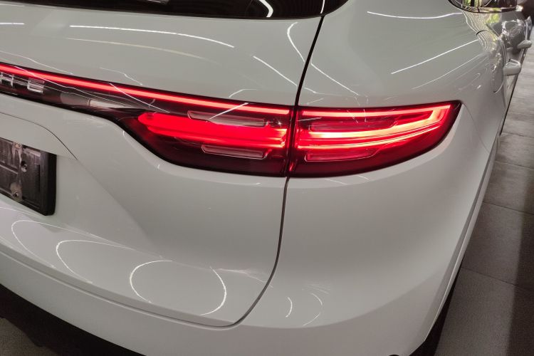 2021 car image #8