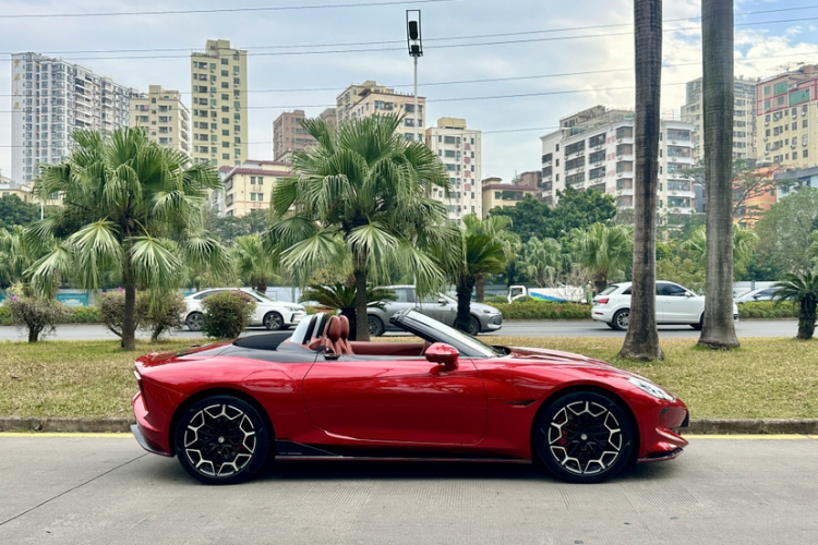 MG Cyberster 2023 car image #8