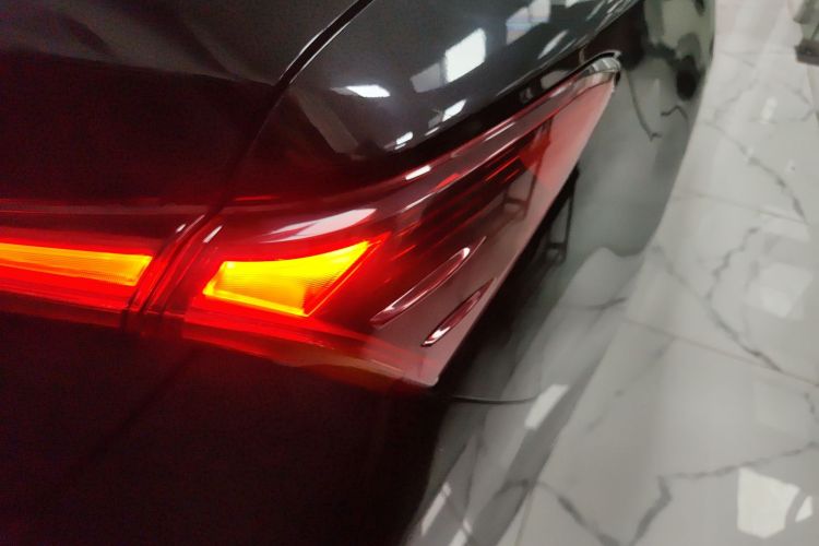 Toyota Avalon 2019 #8 Toyota Avalon 2019 car image #8