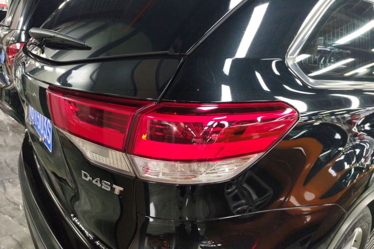 Toyota Highlander 2018 car image #8