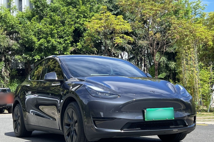 Tesla Model Y 2024 #8 Tesla Model Y 2024 immagine di auto #8