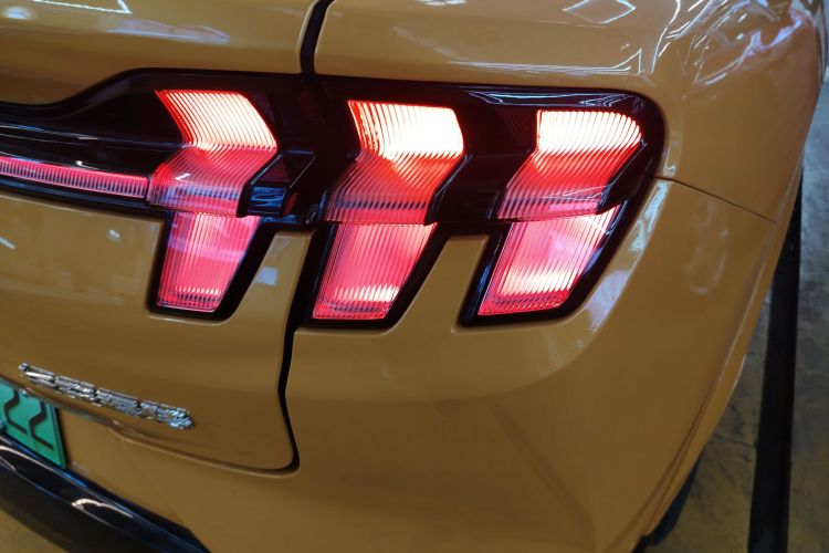 Ford Mustang Mach-E 2023 #8 Ford Mustang Mach-E 2023 car image #8