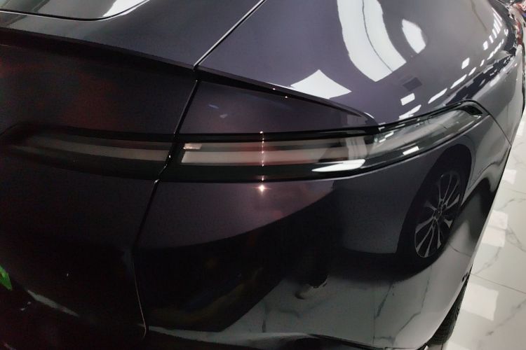 Avatr 12 2024 car image #8