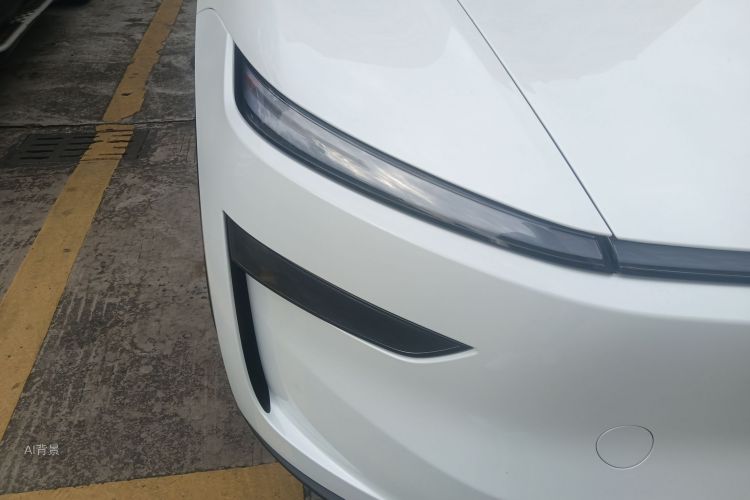 特斯拉 Model Y L 2025 汽车图片 #8