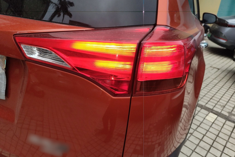 Toyota RAV4 2013 car image #8