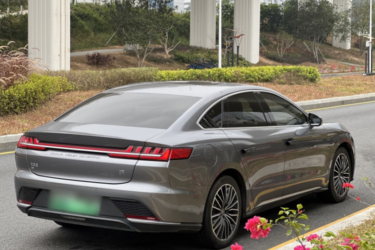 BYD Han 2021 car image #8