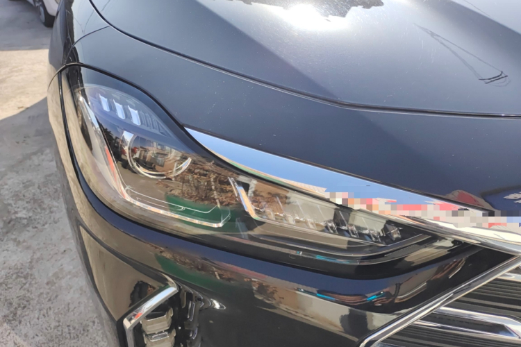X70 PLUS 2020 car image #8