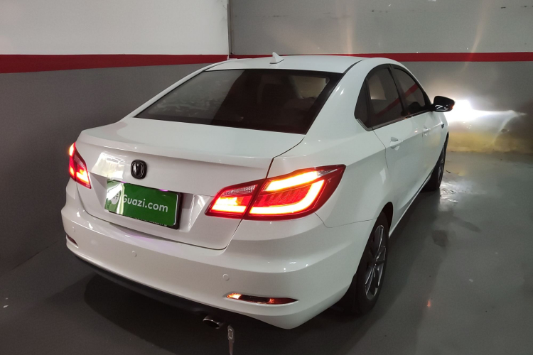Changan Eado 2017 car image #8