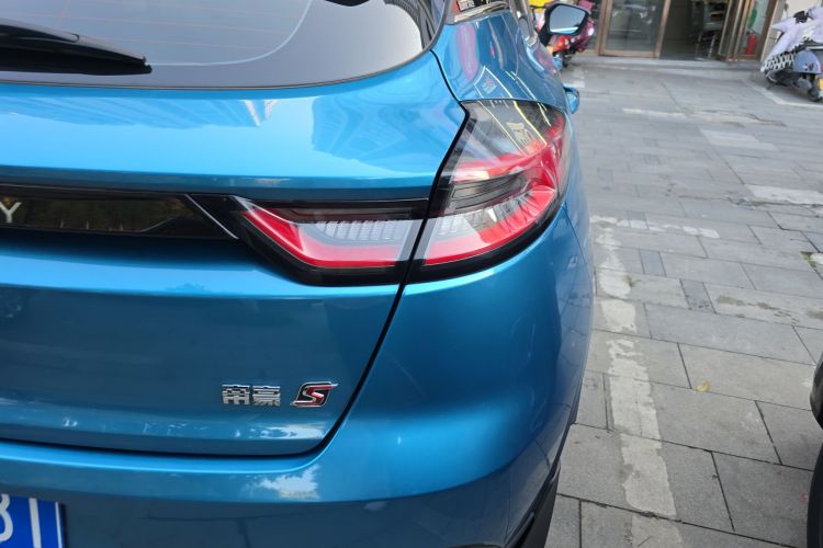 GEELY Emgrand S 2022 #8 GEELY Emgrand S 2022 car image #8