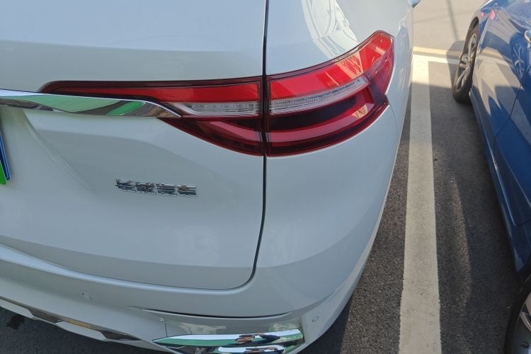 Haval F7 2018 car image #8