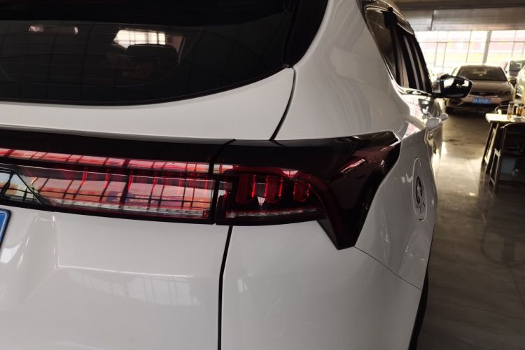 Jetour X70 PRO 2023 car image #8