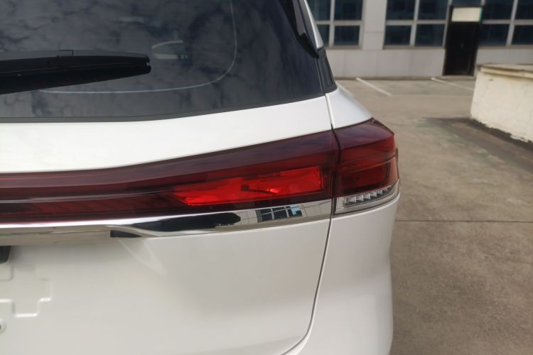 Changan X7 PLUS 2025 car image #8