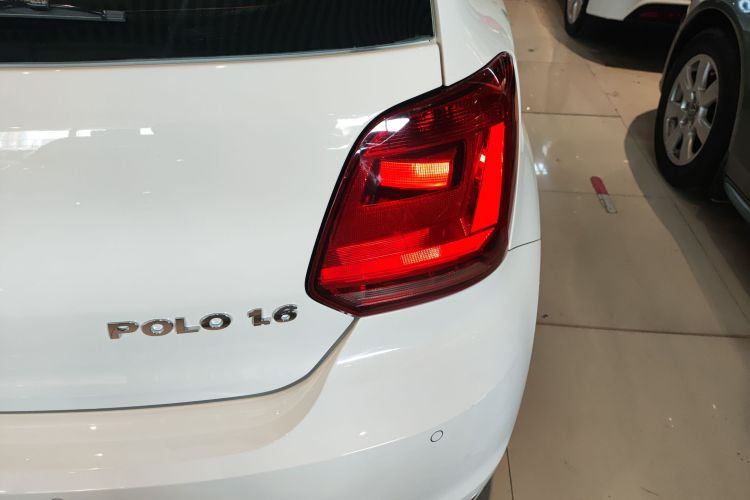 Polo 2014 immagine di auto #8