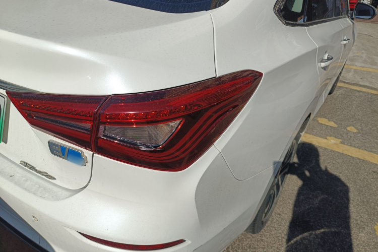 Changan Eado EV 2019 image de voiture #8