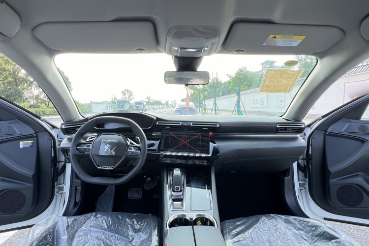 Peugeot 508 car image #8