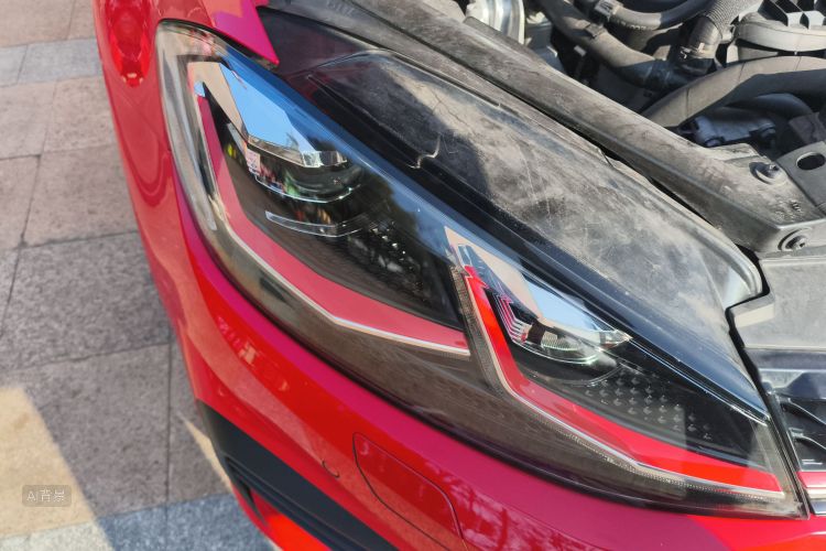 Volkswagen GolfGTI 2019 car image #8