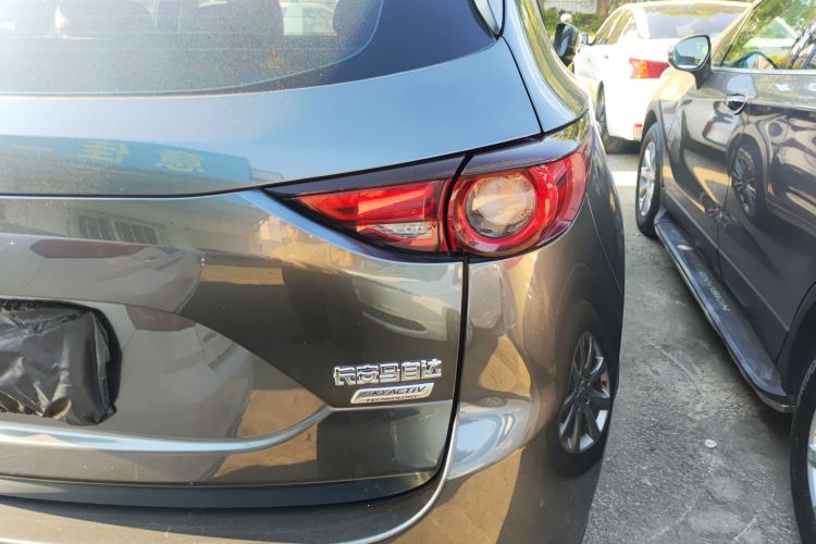 Mazda CX-5 2019 car image #8