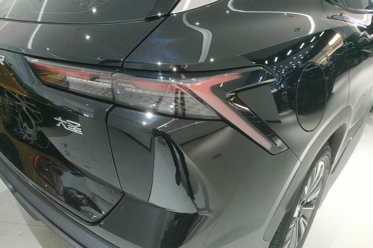 Dashing 2022 car image #8