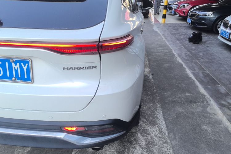 Toyota Harrier 2021 immagine di auto #8