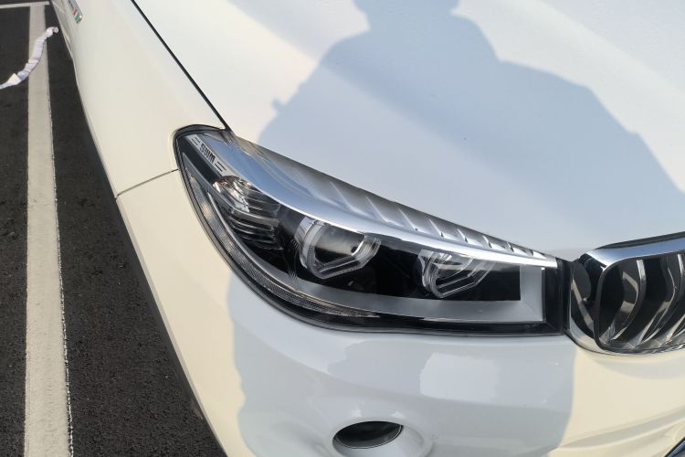 SWM X7 2021 #8 SWM X7 2021 صورة سيارة #8