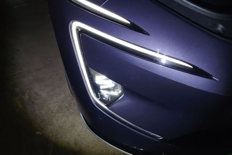 Avatr 12 2024 car image #8