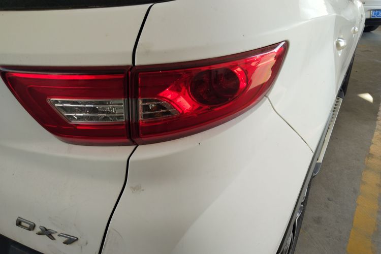 Soueast DX7 2016 car image #8