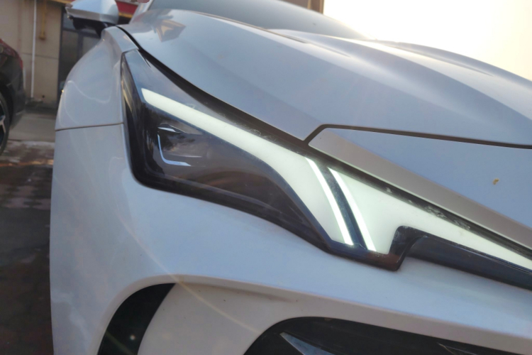 MG 7 2023 car image #8