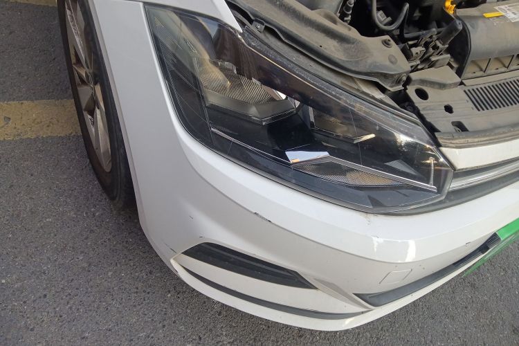Polo 2021 car image #8
